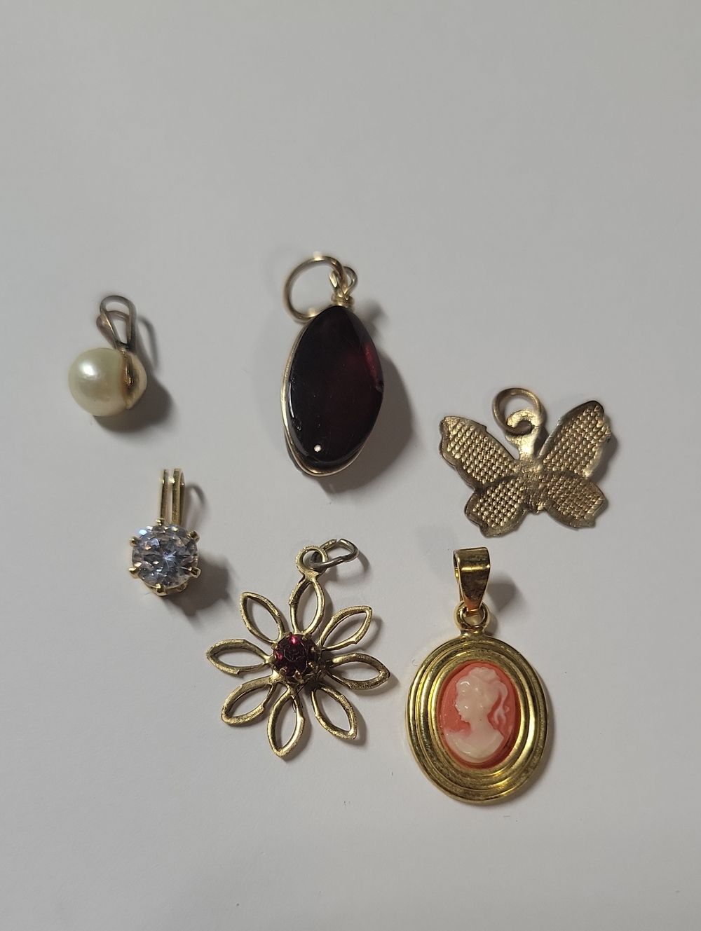 Gold Tone Cameo and Gemstone Pendant Set - Pink, Red, Pearl Accents